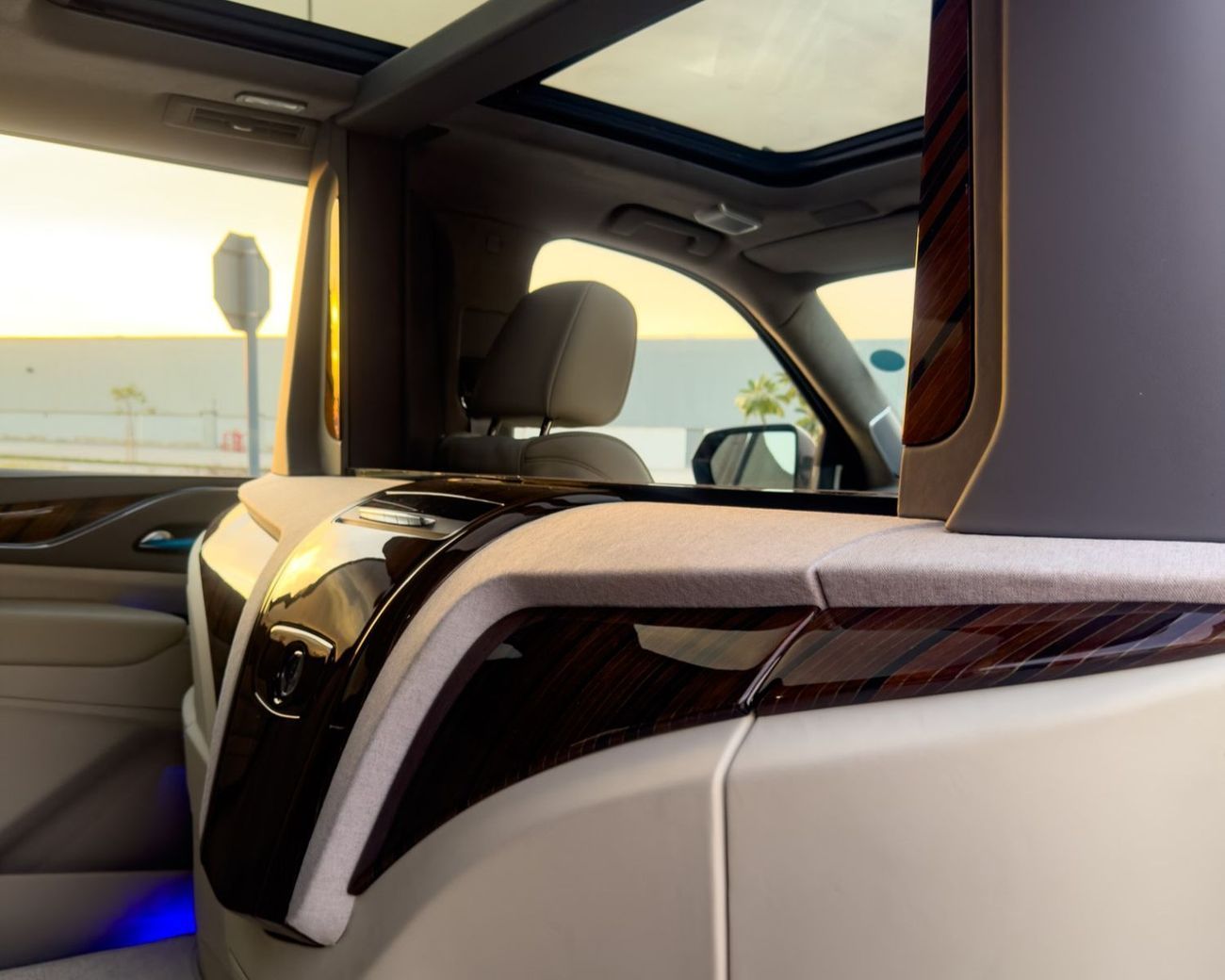 كاديلاك إسكالاد Sport Platinum 6.2L AWD