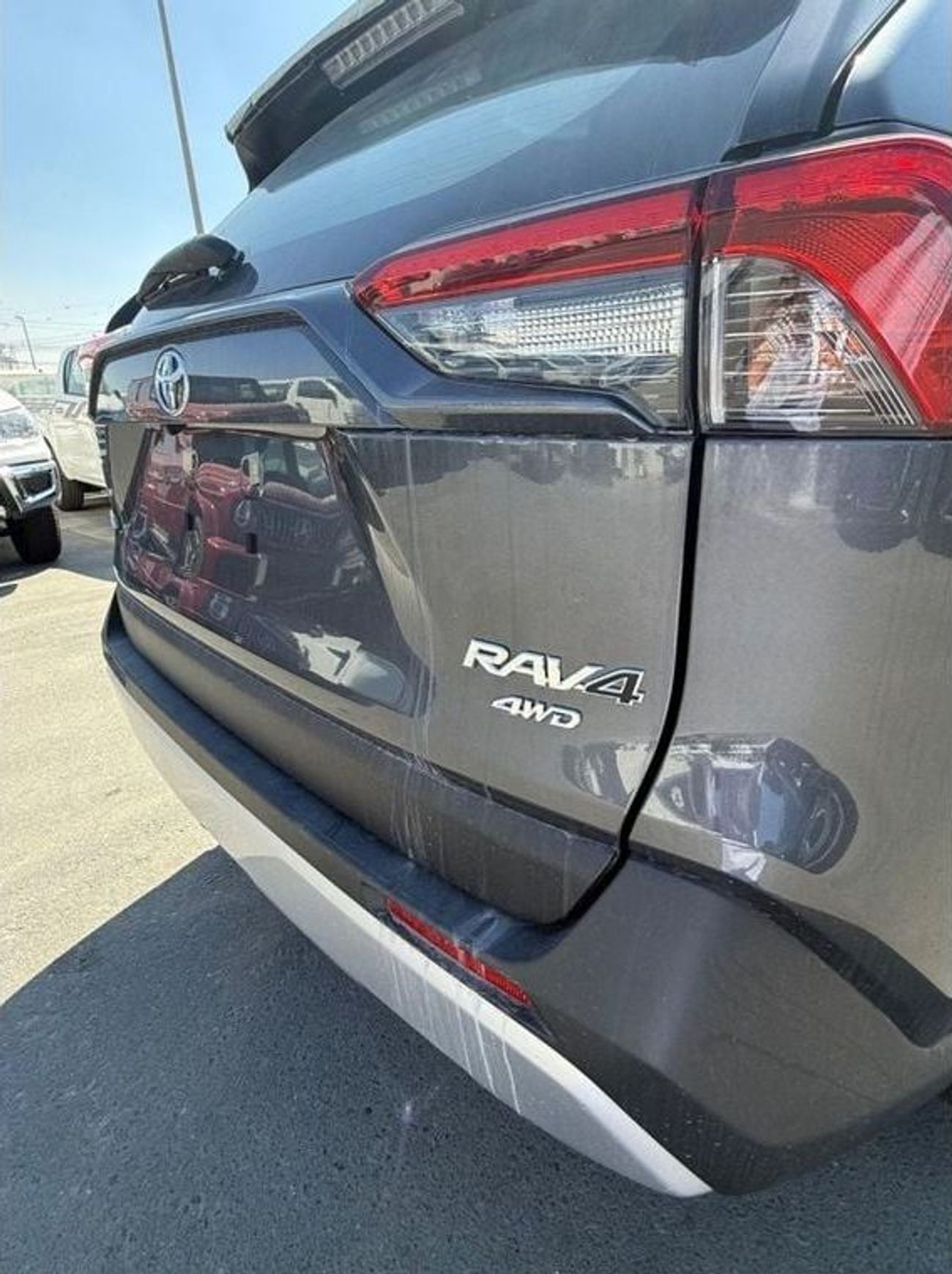 تويوتا راف ٤