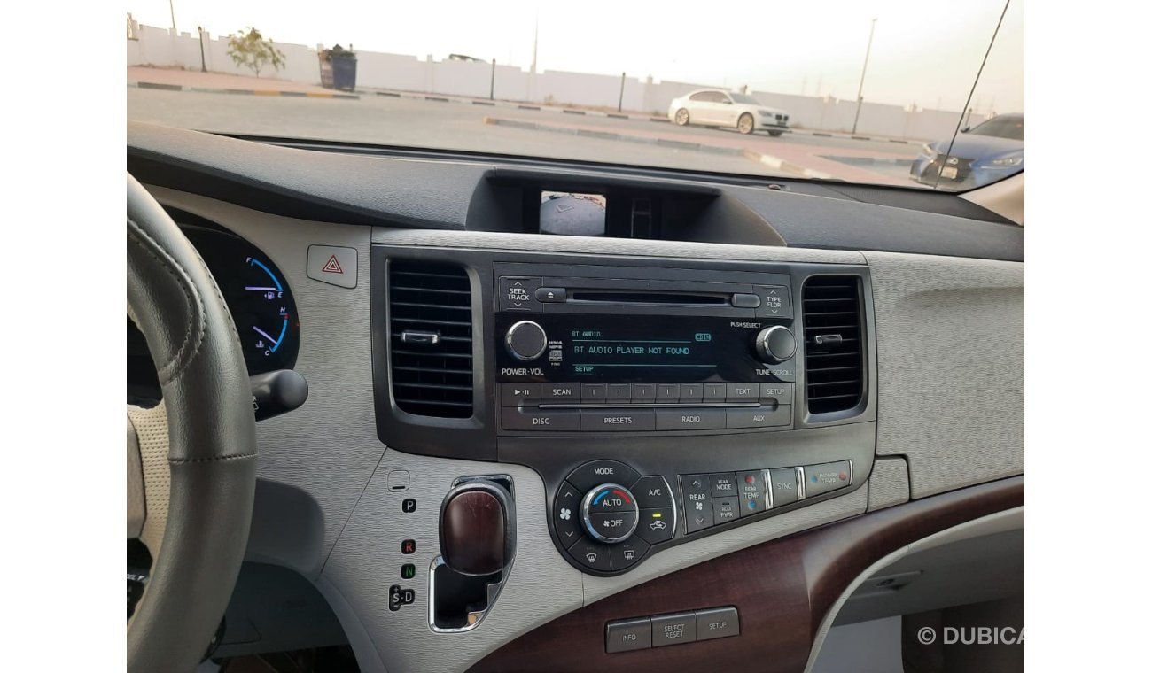 تويوتا سيينا 2014 TOYOTA SIENNA XLE