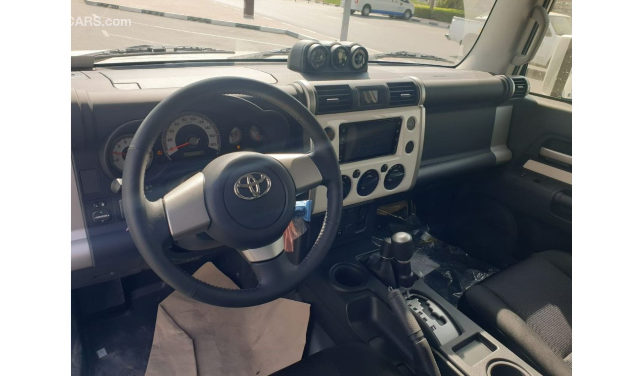 Toyota FJ Cruiser 4.0L PETROL XTREME AUTOMATIC TRANSMISSION