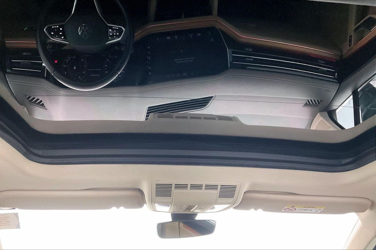 Volkswagen Touareg Highline | National Day Celebration | Guaranteed Warranty | 0 Down Payment