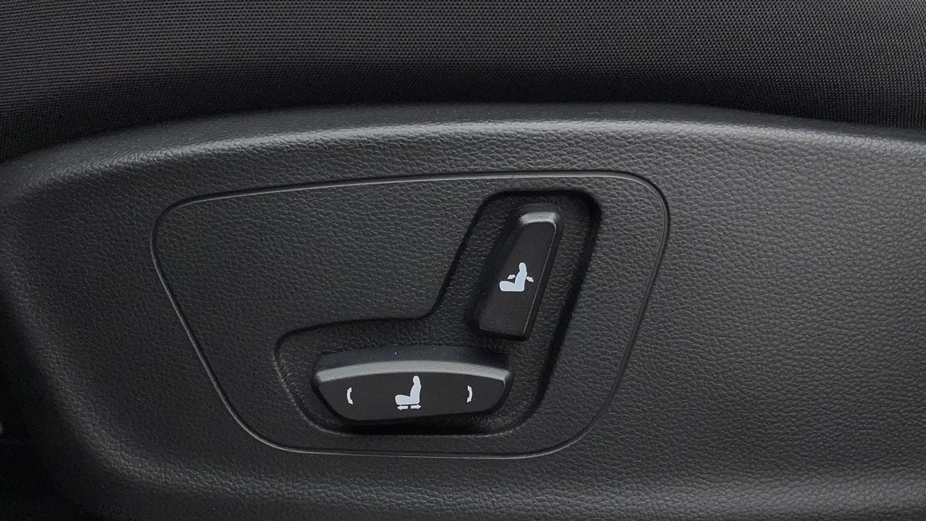 Chevrolet Captiva PREMIER 1.5 | Zero Down Payment | Free Home Test Drive