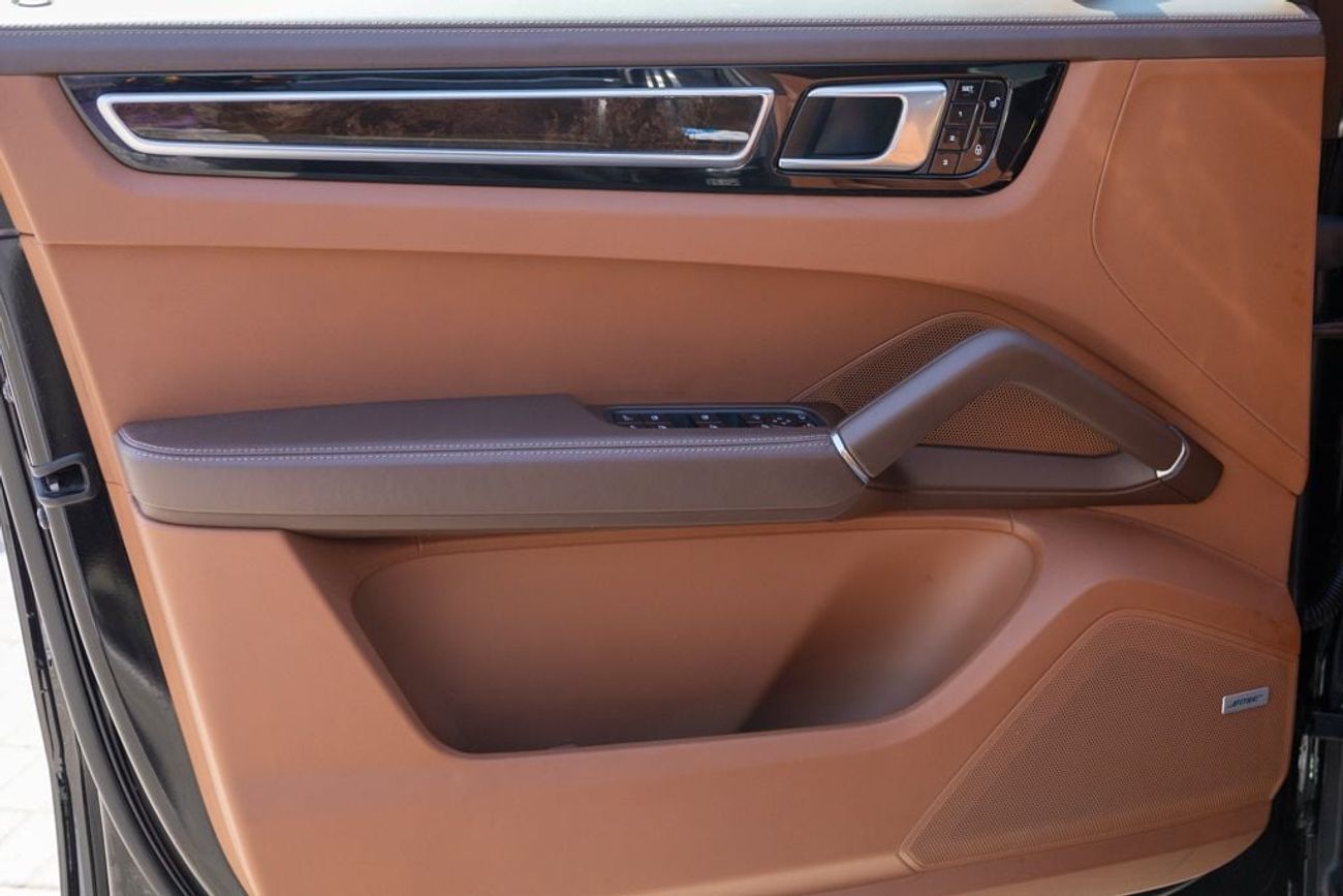 Porsche Cayenne Platinum Edition