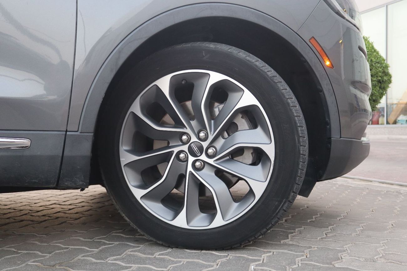 لينكولن ناوتيلوس Std 2.0L