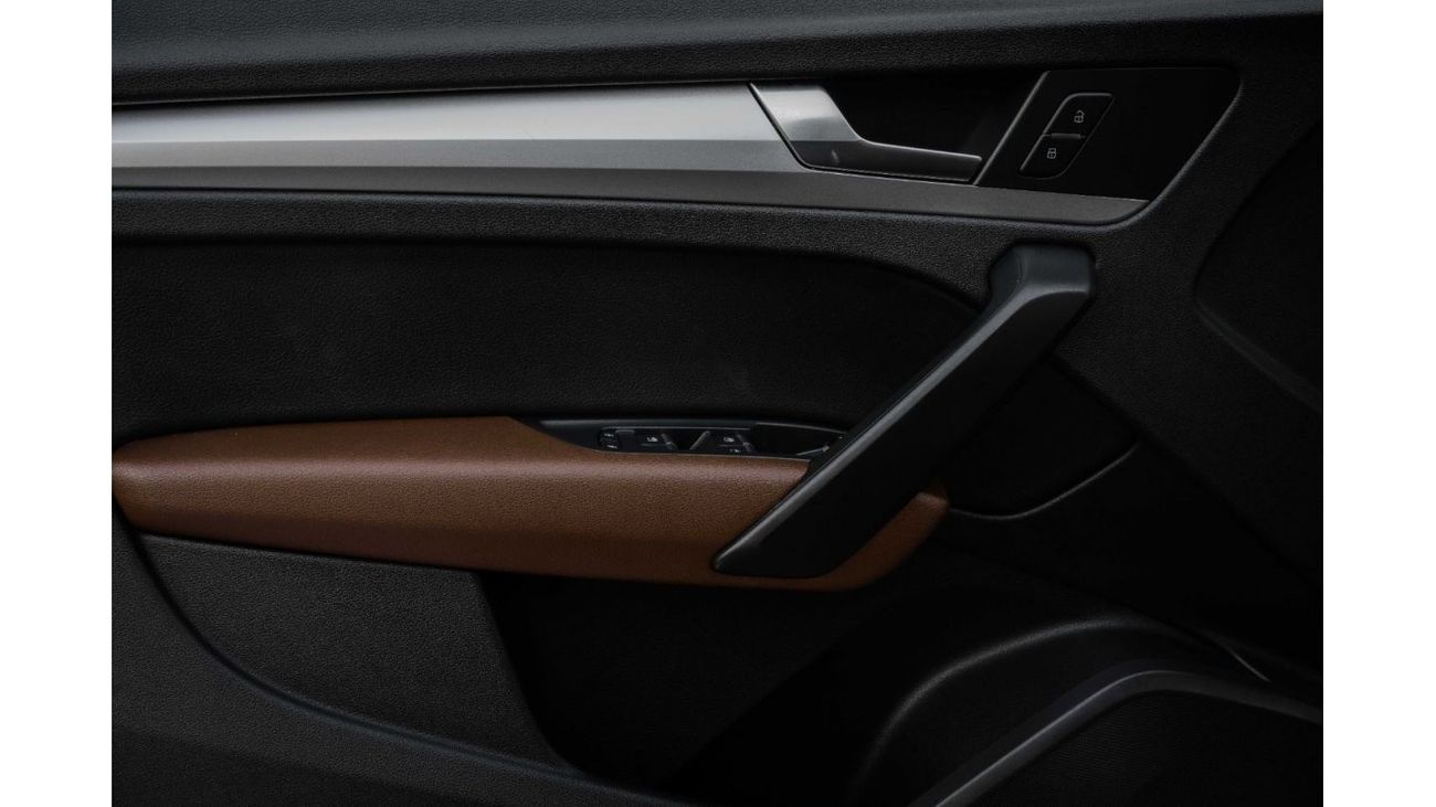 Audi Q5 45 TFSI Quattro Basic 45TFSI Quattro | 1,684 P.M  | 0% Downpayment | Excellent Condition!