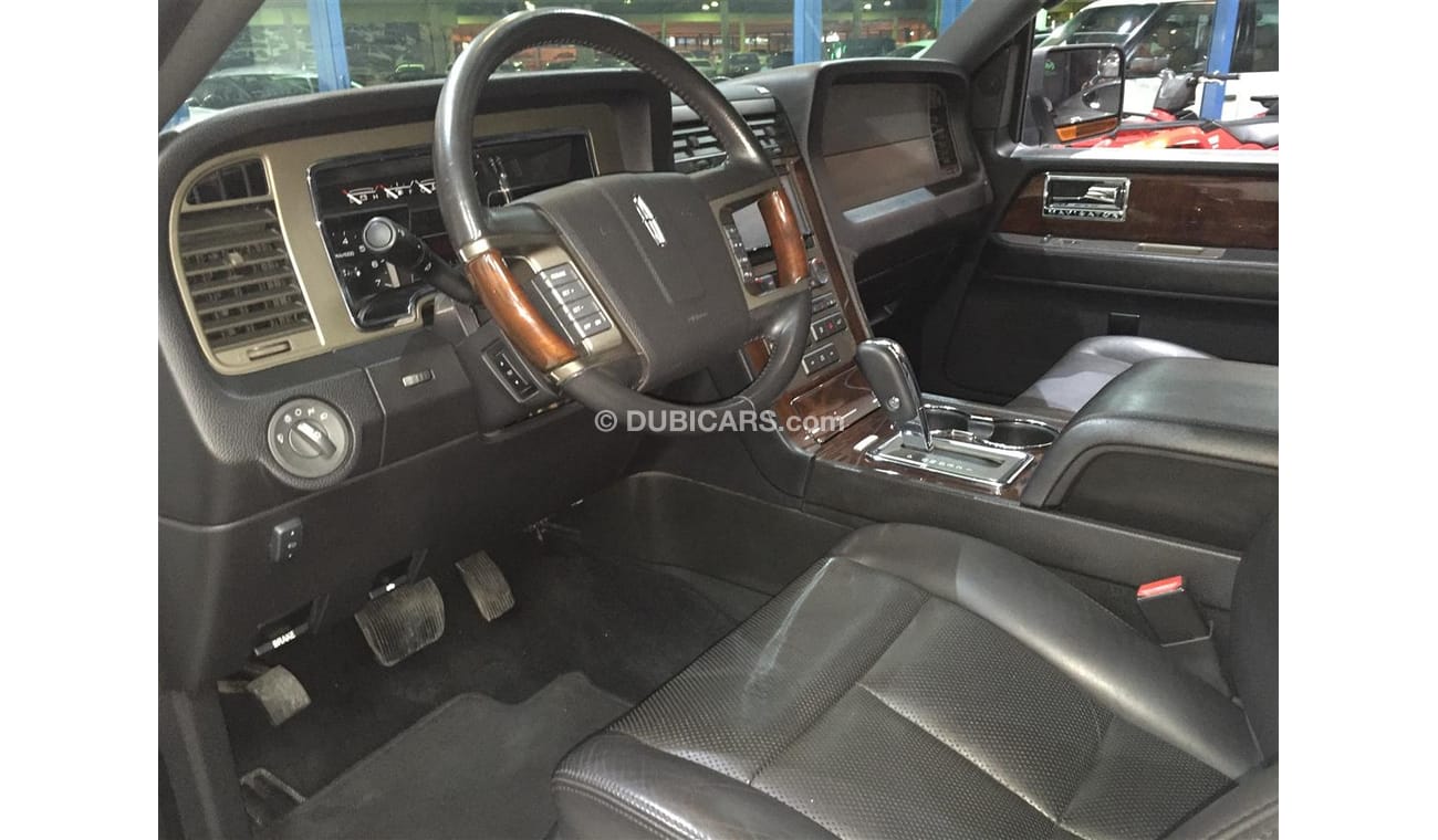 Lincoln Navigator Lincoln Navigator 2012 - Gulf Specs