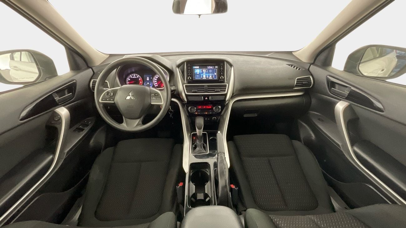 ميتسوبيشي إكلبس كروس GLS MIDLINE 1.5 GLS MID LINE RED | شامل الضمان | 0 ﺪﻔﻋﺓ ﺃﻮﻟﻯ