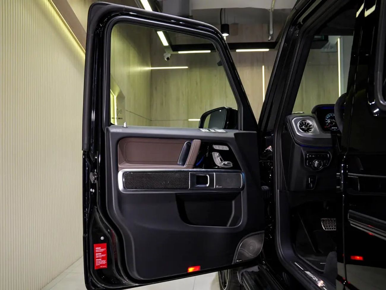 مرسيدس بنز G 63 AMG STD