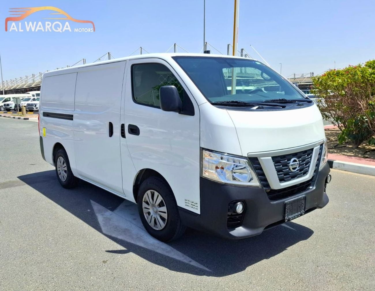 نيسان أورفان Panel Van Std 2.5L A/T (3 Seater) Petrol (4 Door)