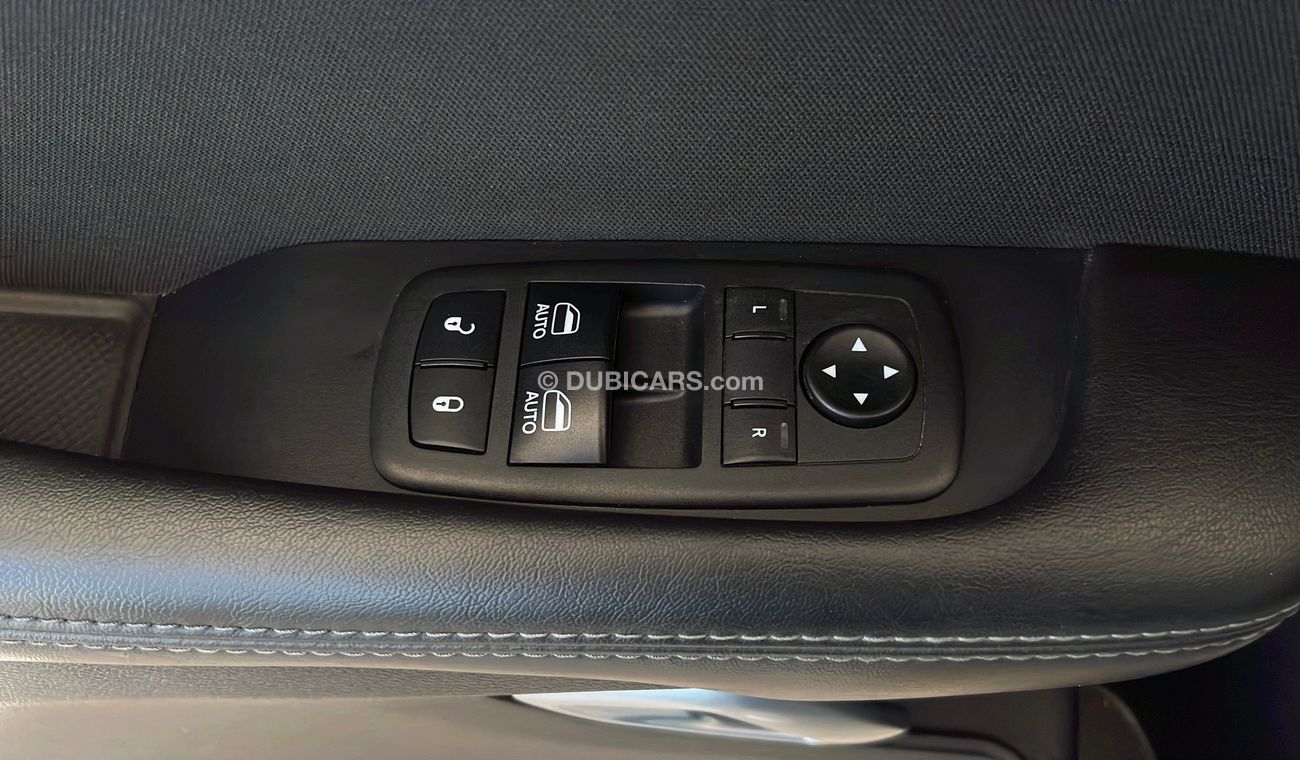 Dodge Challenger 3600