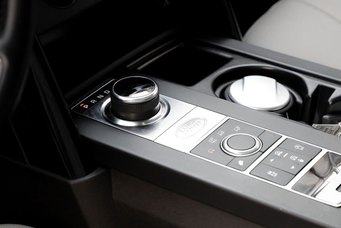 لاند روفر دسكفري | 1,959 P.M  | 0% Downpayment | Under Warranty!