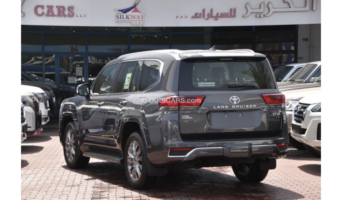 Toyota Land Cruiser Land Cruiser V6 VXR Twin Turbo Gcc Full Option Al-Futtaim