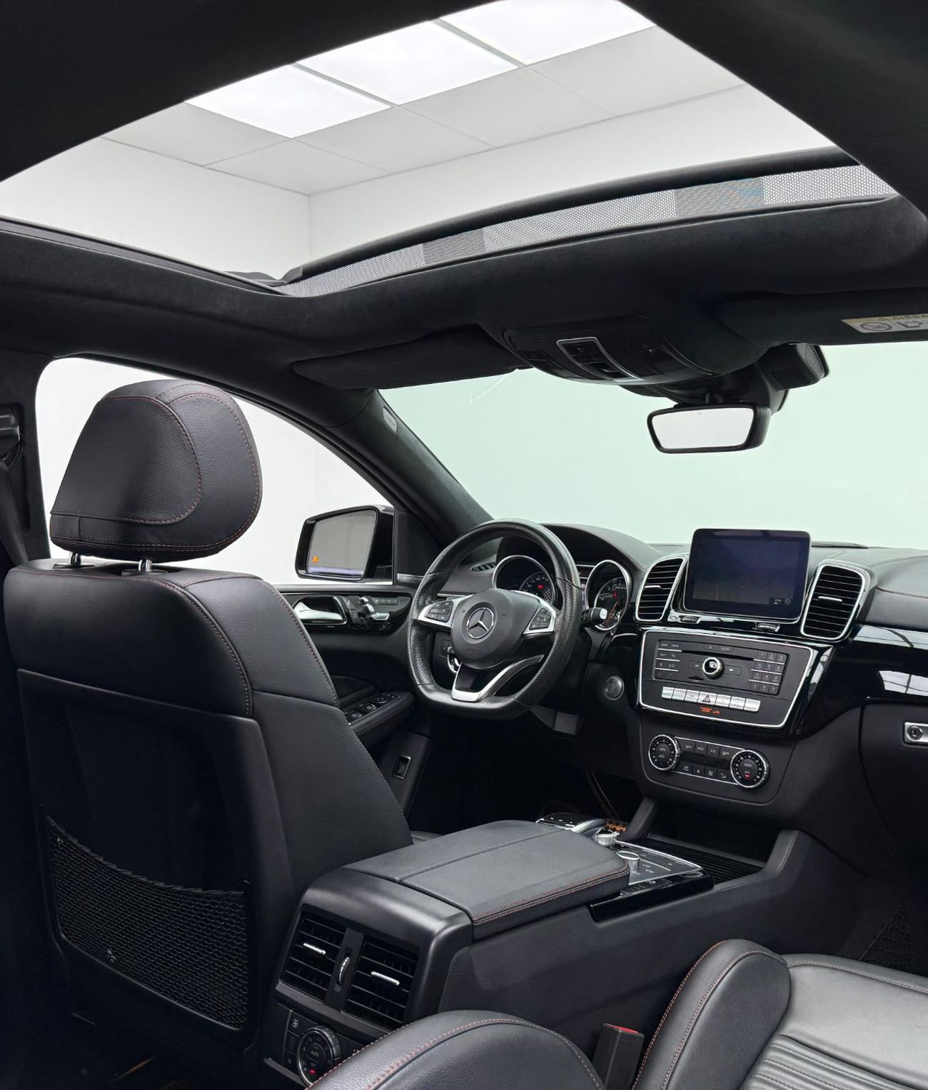 مرسيدس بنز GLE 43 AMG Coupe 3.0L 2018 Mercedes Benz GLE43 AMG 4MATIC Coupe, Warranty, Full Service History, Fully Loaded,