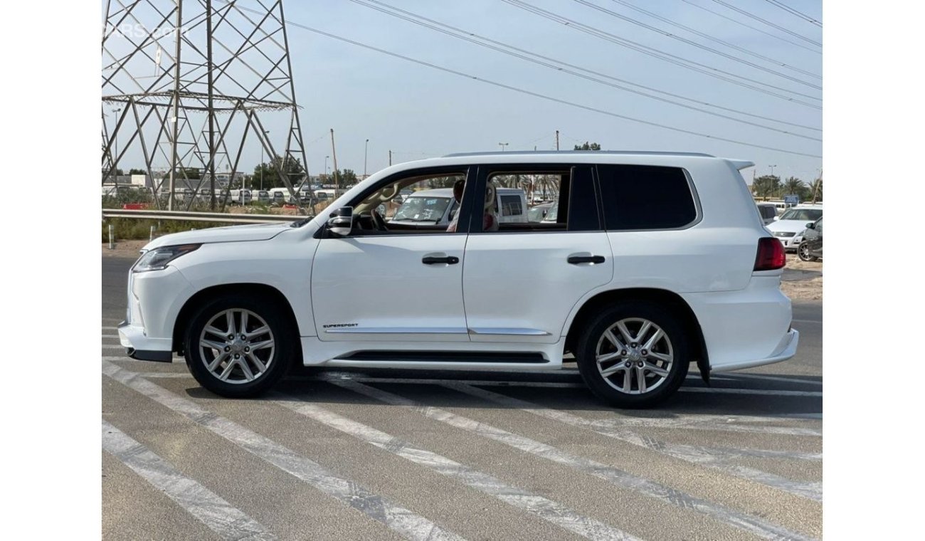 لكزس LX 570 *Offer*2013 LEXUS LX570 5.7L V8   / EXPORT ONLY