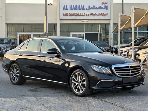 مرسيدس بنز E200 Mercedes E200_GCC_2019_Excellent Condition _Full option