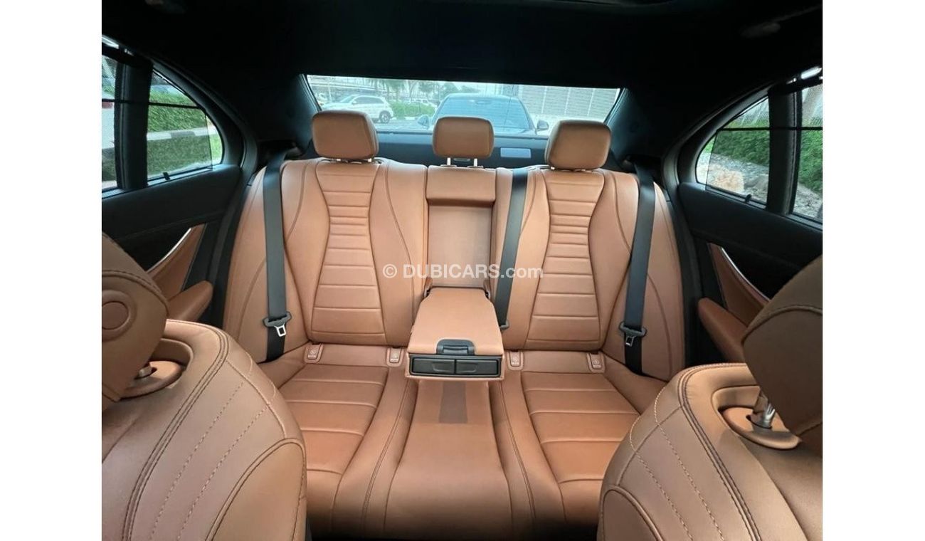 مرسيدس بنز E200 MERCEDES BENZ E300 2023 GCC AMG FULL OPTIONS WARRANTY WITH SERVICE CONTRACT 5 YEARS