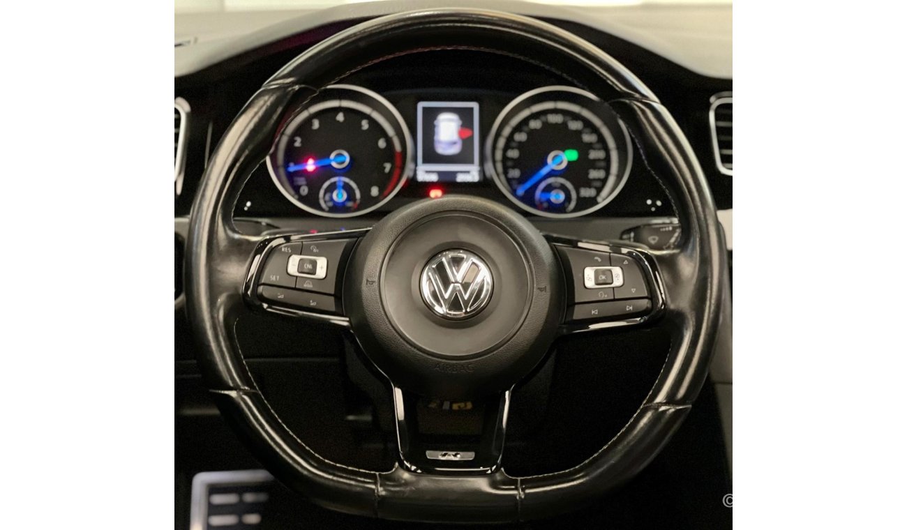 Volkswagen Golf 2016 Volkswagen Golf R, Warranty, Service History, GCC