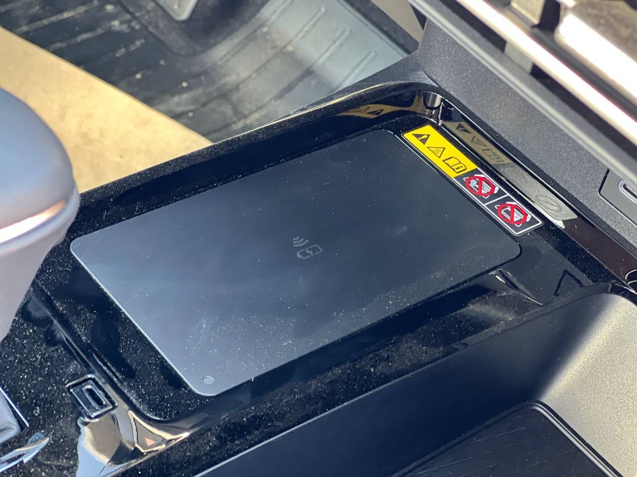 Toyota Camry GLE 2.5L PTR A/T // 2025 // FULL WITH RADAR , COOLING SEATS , PANORAMIC ROOF // SPECIAL OFFER // BY