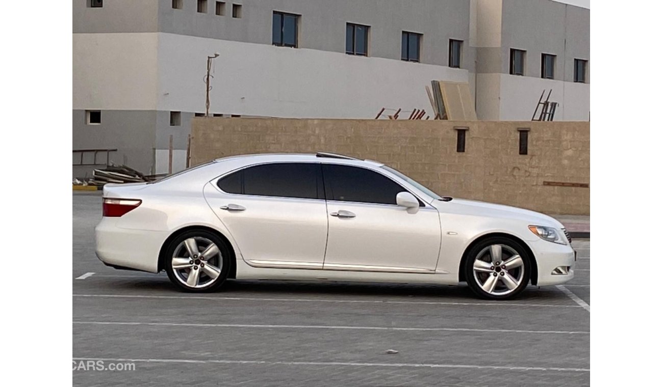 Lexus LS460