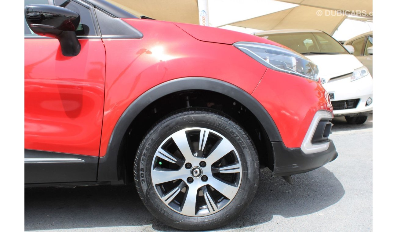 Renault Captur PE ACCIDENTS FREE - GCC - PERFECT CONDITION INSIDE OUT -