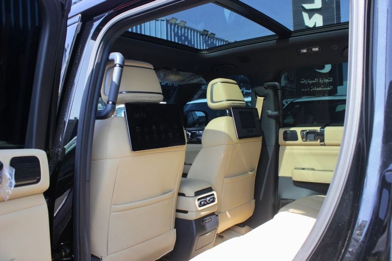 BYD Leopard 5 BYD Leopard 5 Flagship,05 Years Warranty & Service Contract Up to 50,000 Km from EVS