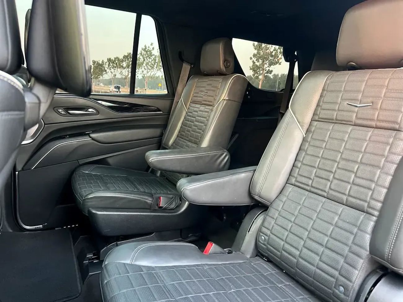 Cadillac Escalade V SERIES Cadillac Escalade 2023 GCC specs