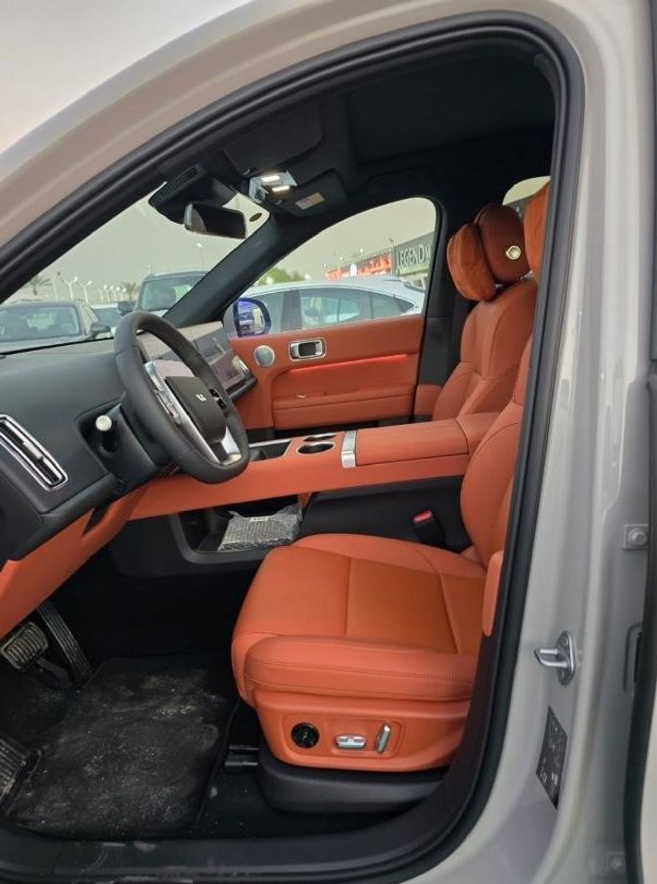 لي اوتو L7 Li AUTO L6 4WD 2024