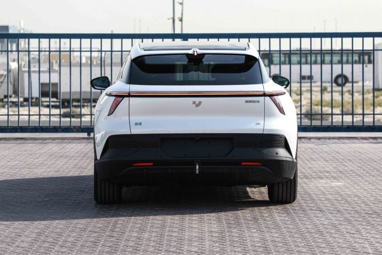 Ji Yue 01 2023 JIYUE 01 MAX - أبيض من الداخل أبيض | للتصدير فقط