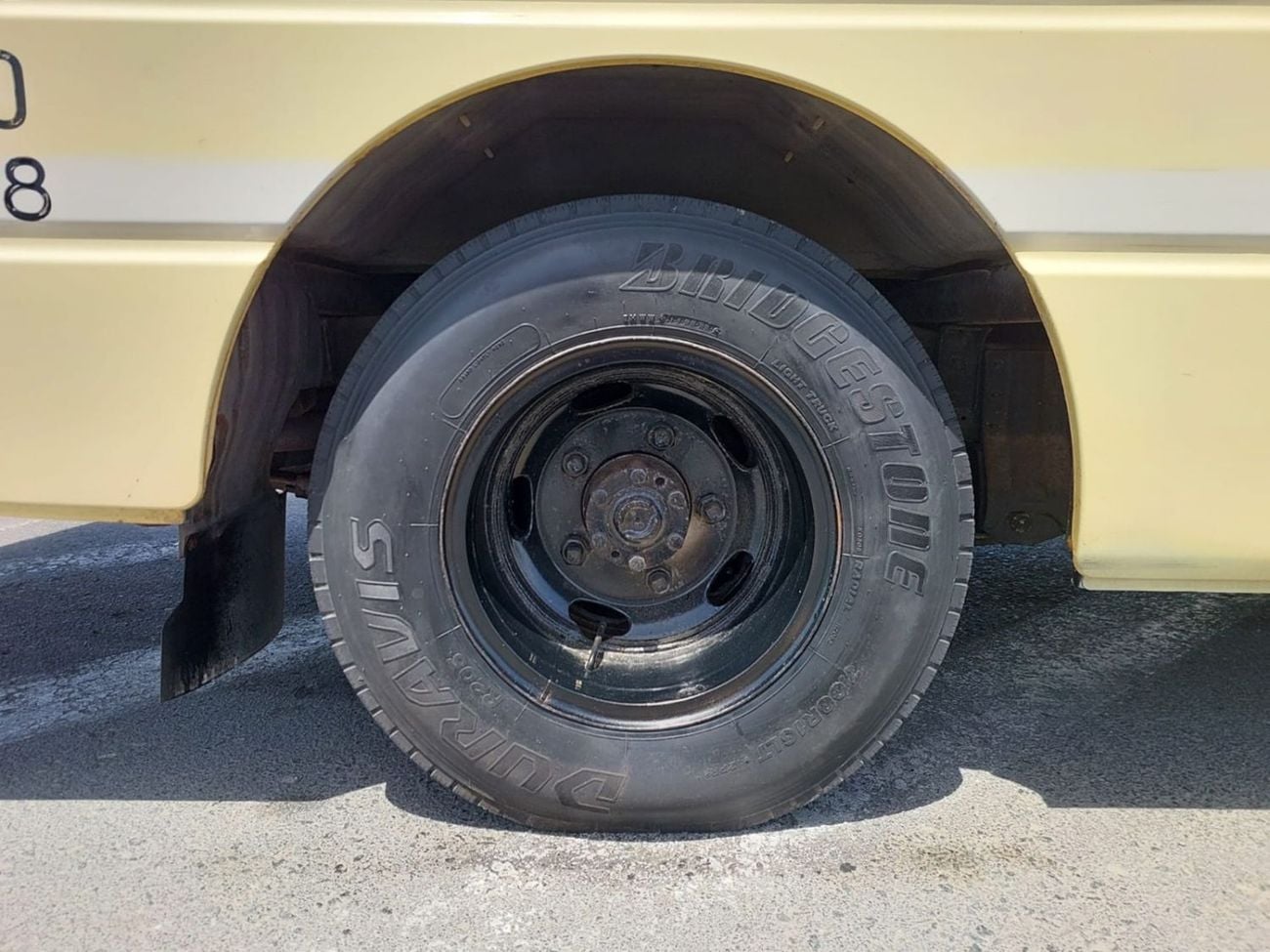 نيسان سيفيليان NISSAN CIVILIAN BUS RHD 1998 MODEL 3.4 L DIESEL MANUAL(PM02034)