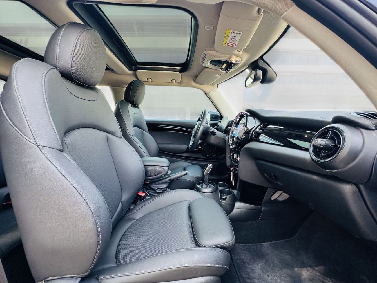 ميني كوبر One 1.5L (4 Seater)  | 2023 | KOREAN SPECS | Original Paint | 14,491 KM DRIVEN