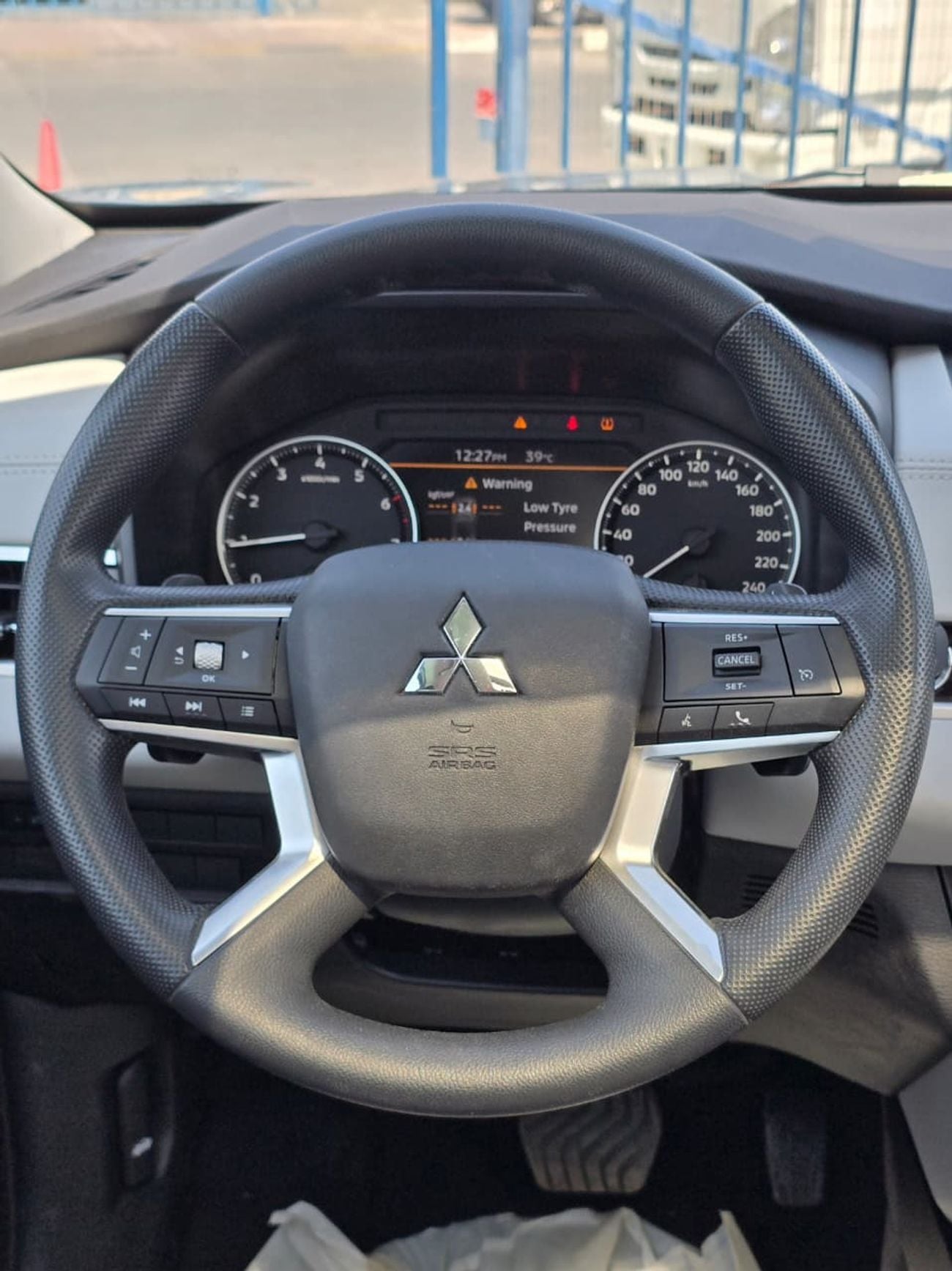 Mitsubishi Outlander MITSUBISHI OUTLANDER 2026 M-LINE