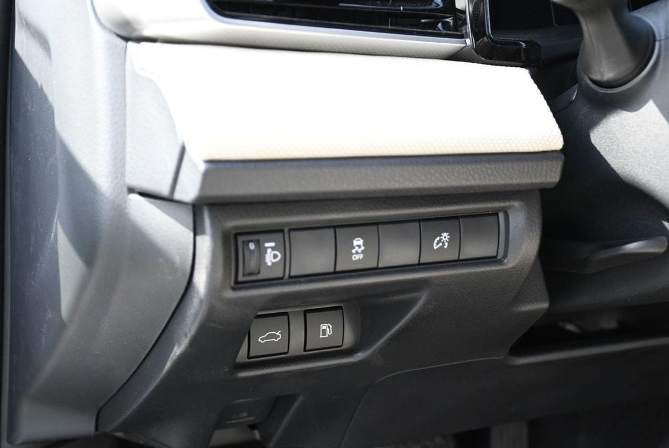 تويوتا كامري LE 2.5L HVE ( Black also available )