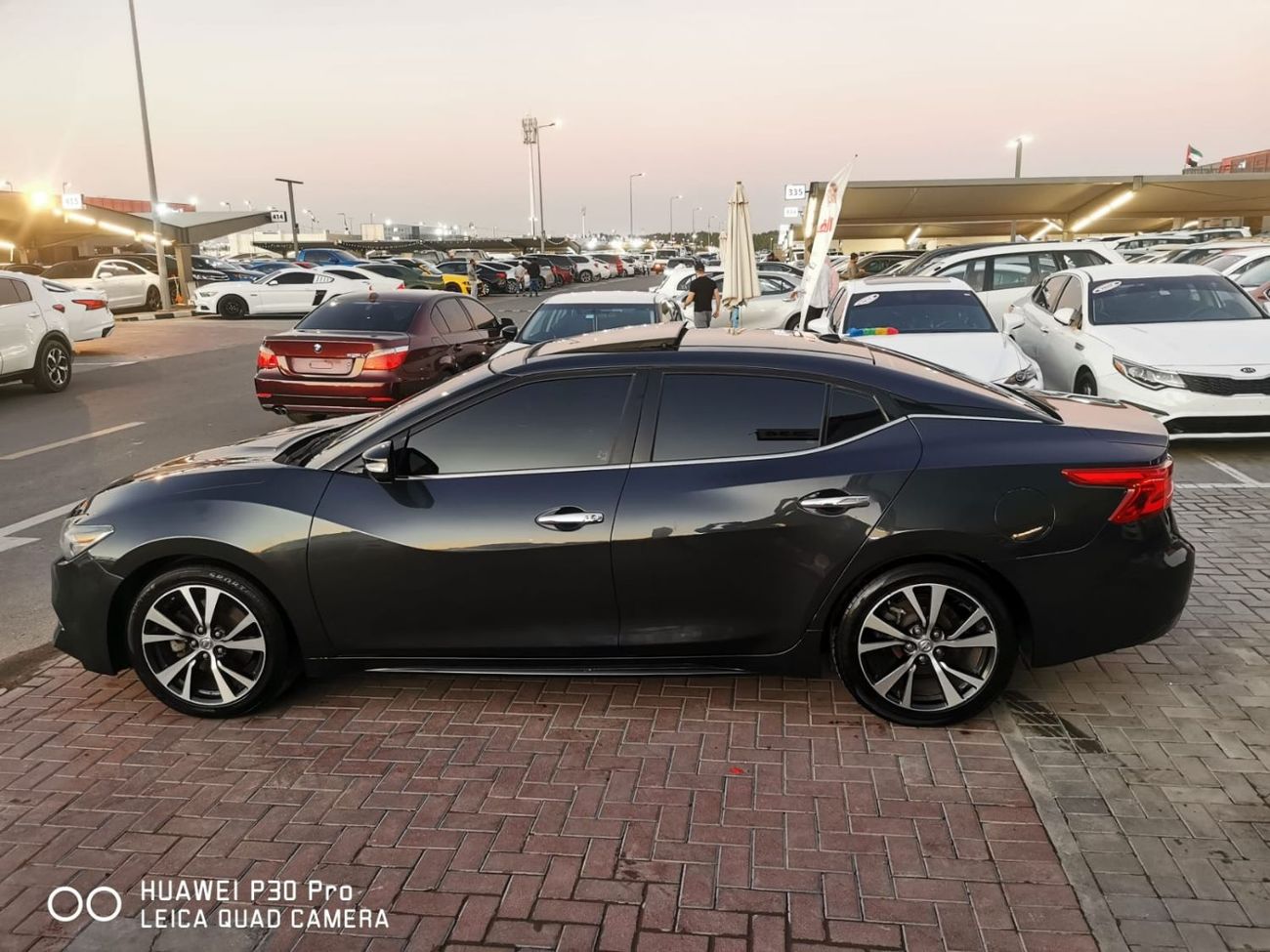 Nissan Maxima SV 3.5L Luxury and top condition