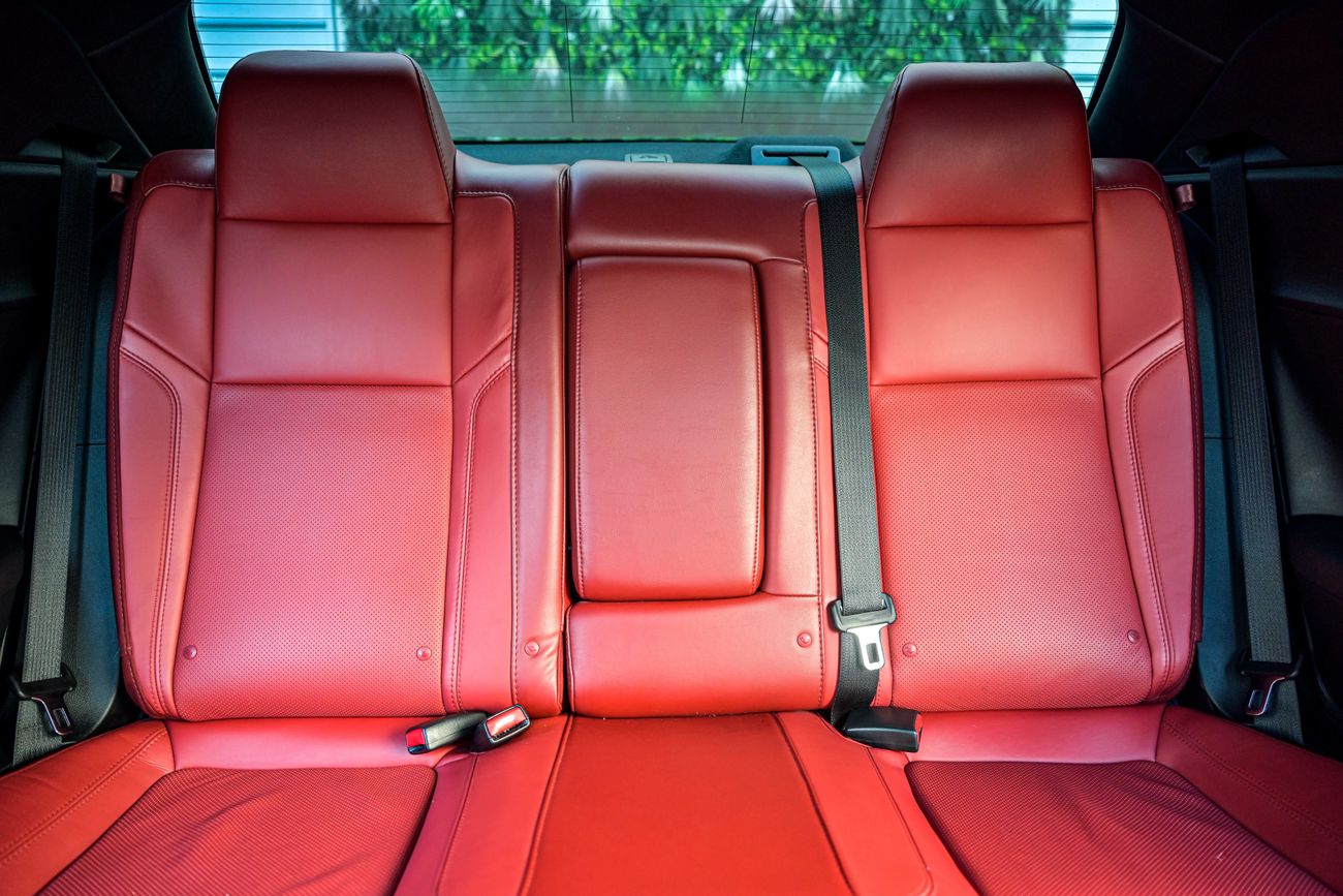 Used Dodge Challenger R/T 1,858 P.M 0 Downpayment Magnificient