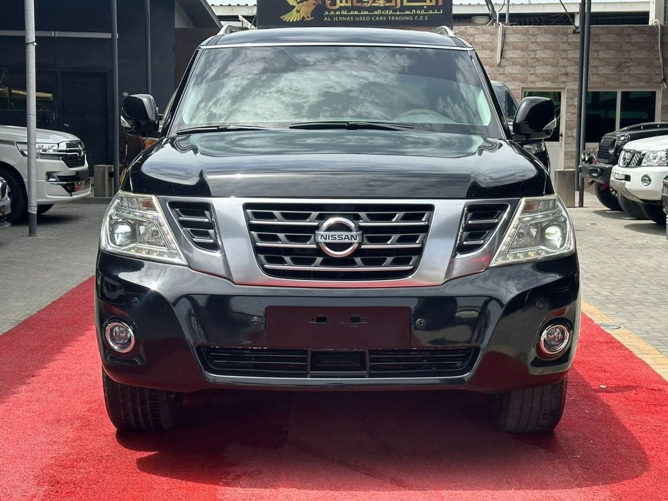 نيسان باترول 8 سلندر (V8) سعة 5.6 لتر (الماكينة الكبيرة 400)
