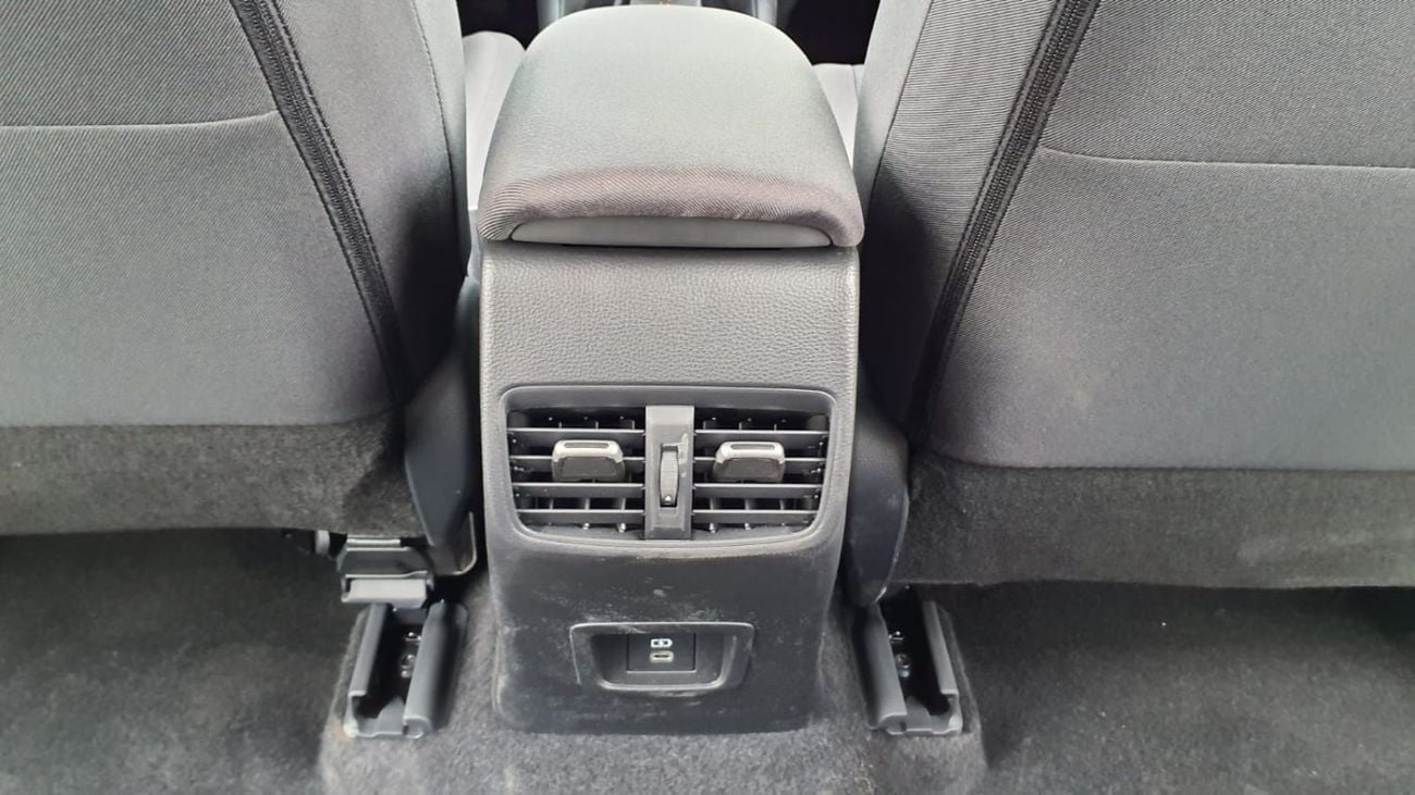 Toyota Levin Intelligent Dual-Engine – 1.8L Hybrid – 2024