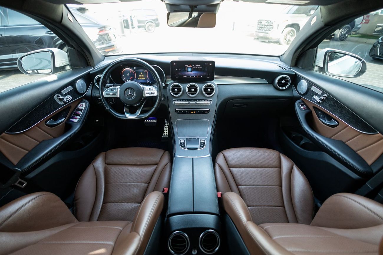 Mercedes-Benz GLC 300 Coupe AMG 2.0L