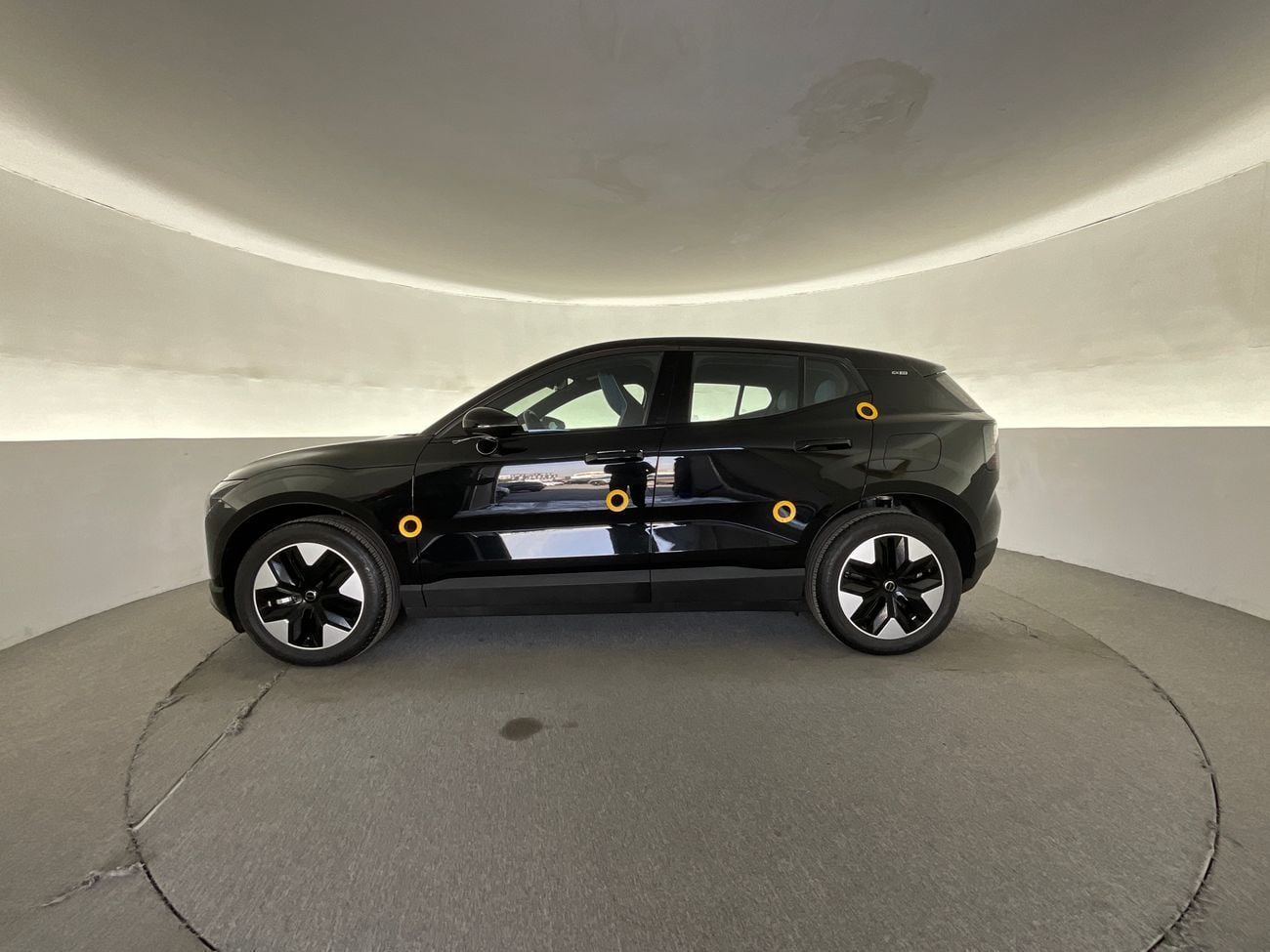 Volvo EX30 BEV 69KWH RECHARGE CORE RWD | Guaranteed Warranty | 0 Down Payment