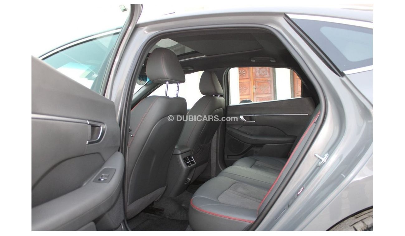 Hyundai Sonata Hyundai Sonata 2020, American import, full option turbo, in excellent condition, very clean from ins