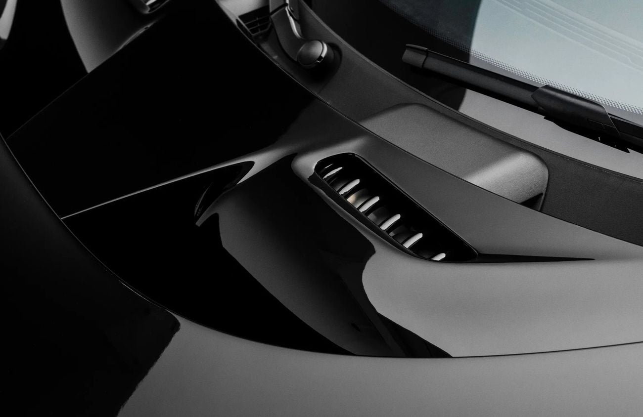 Aston Martin Valhalla 4.0L V8 Twin-Turbo Engine + eMotors