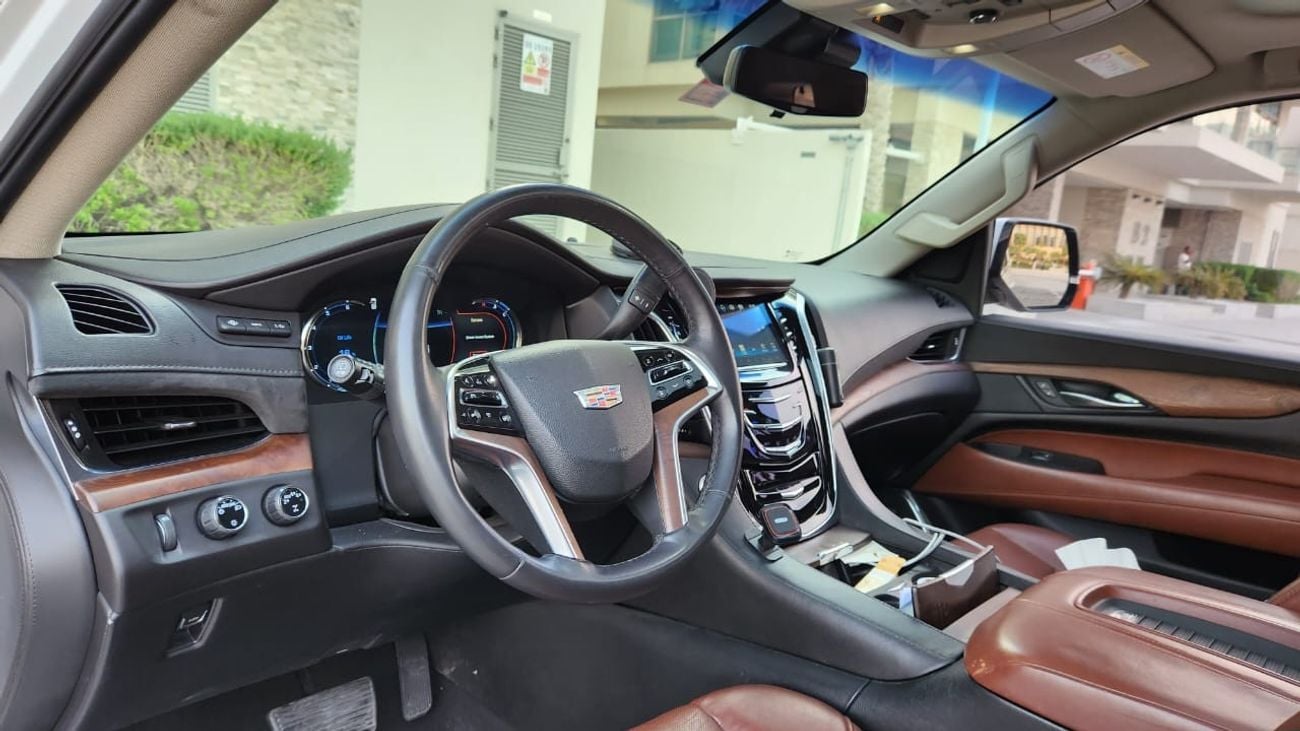 Cadillac Escalade Premium Luxury
