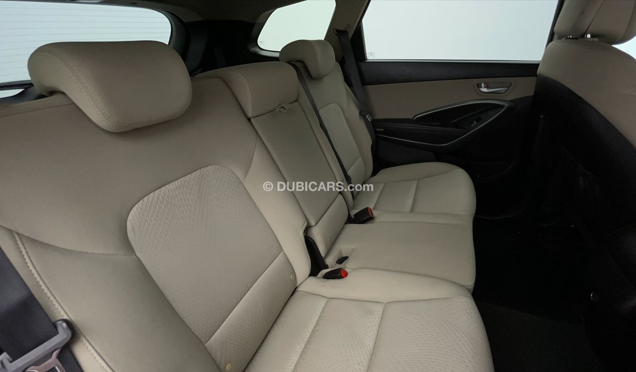 Hyundai Grand Santa Fe GLS 3.3 | Zero Down Payment | Free Home Test Drive