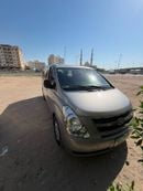 Hyundai Starex starks