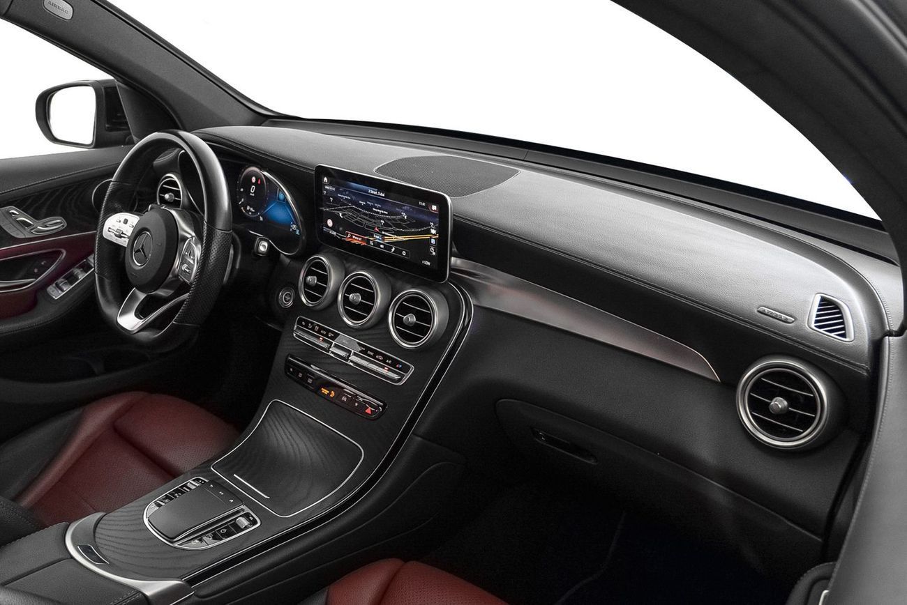 Mercedes-Benz GLC 200 Std 2.0L