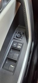 تويوتا راف ٤