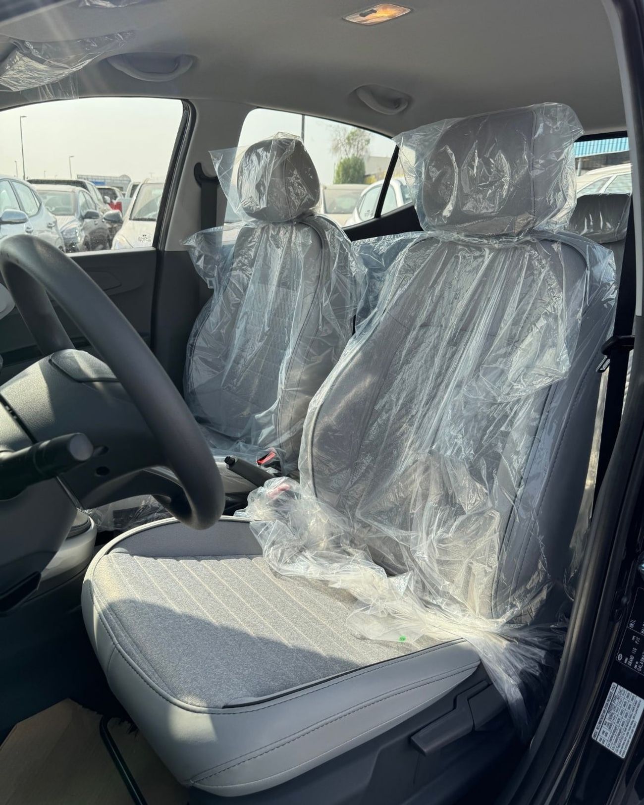 هيونداي جراند i10 GRAND I10 (HATCHBACK ) 1.2L BLACK COLOR - 2026 MODEL