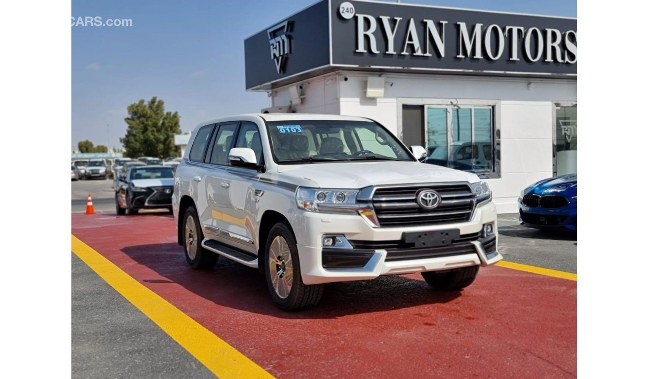 تويوتا لاند كروزر Toyota LandCruiser VX.R Grand Touring S 5.7L V8 Leather Interior White Model 2021