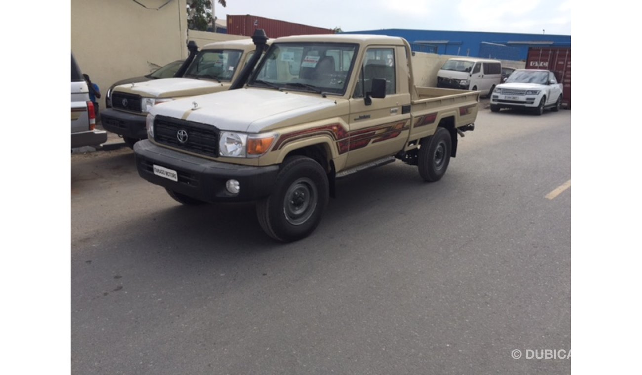 Toyota Land Cruiser Pick Up