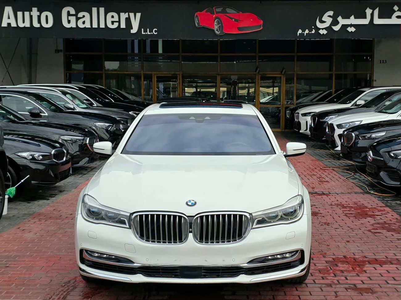 بي أم دبليو 750i XDrive Luxury Original paint 2016 GCC