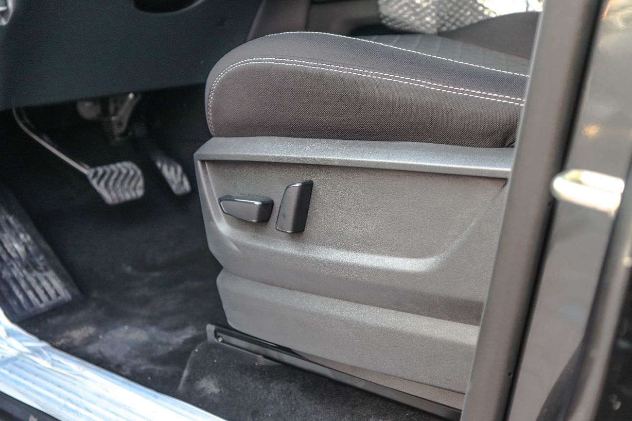 Nissan Patrol LE T2 3.5L 2025 Nissan Patrol LE (Base Model) - Key Specifications Performance & Drivetrain